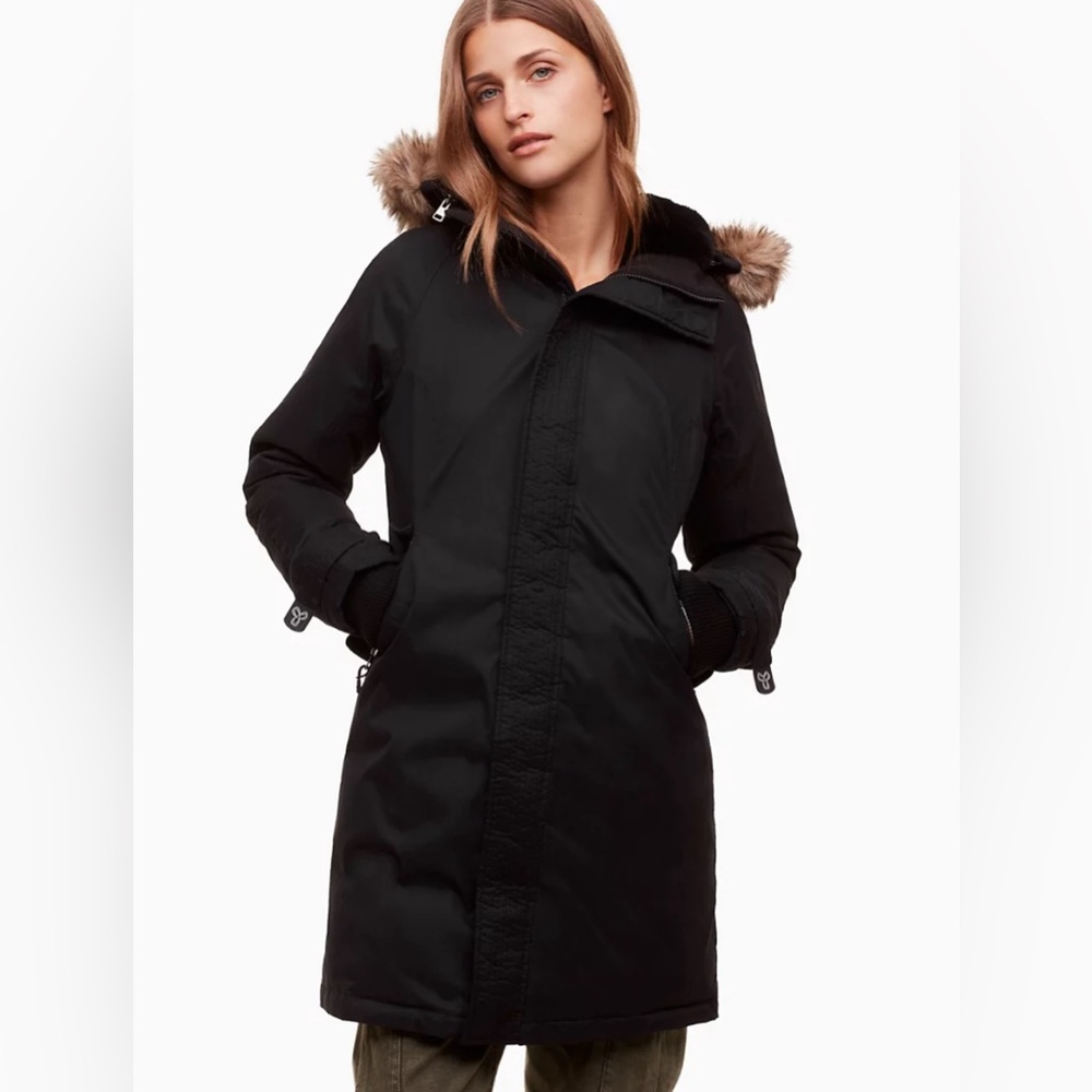 TNA Avoriaz Parka XS